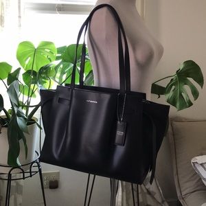 Cromia Italy Large Black Leather Shoulder Bag NWOT